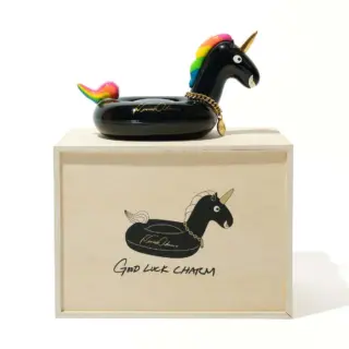 Good Luck Charm image 3