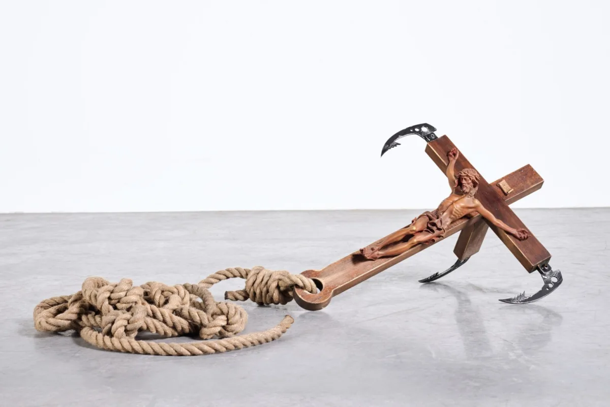 Banksy Grappling Hook