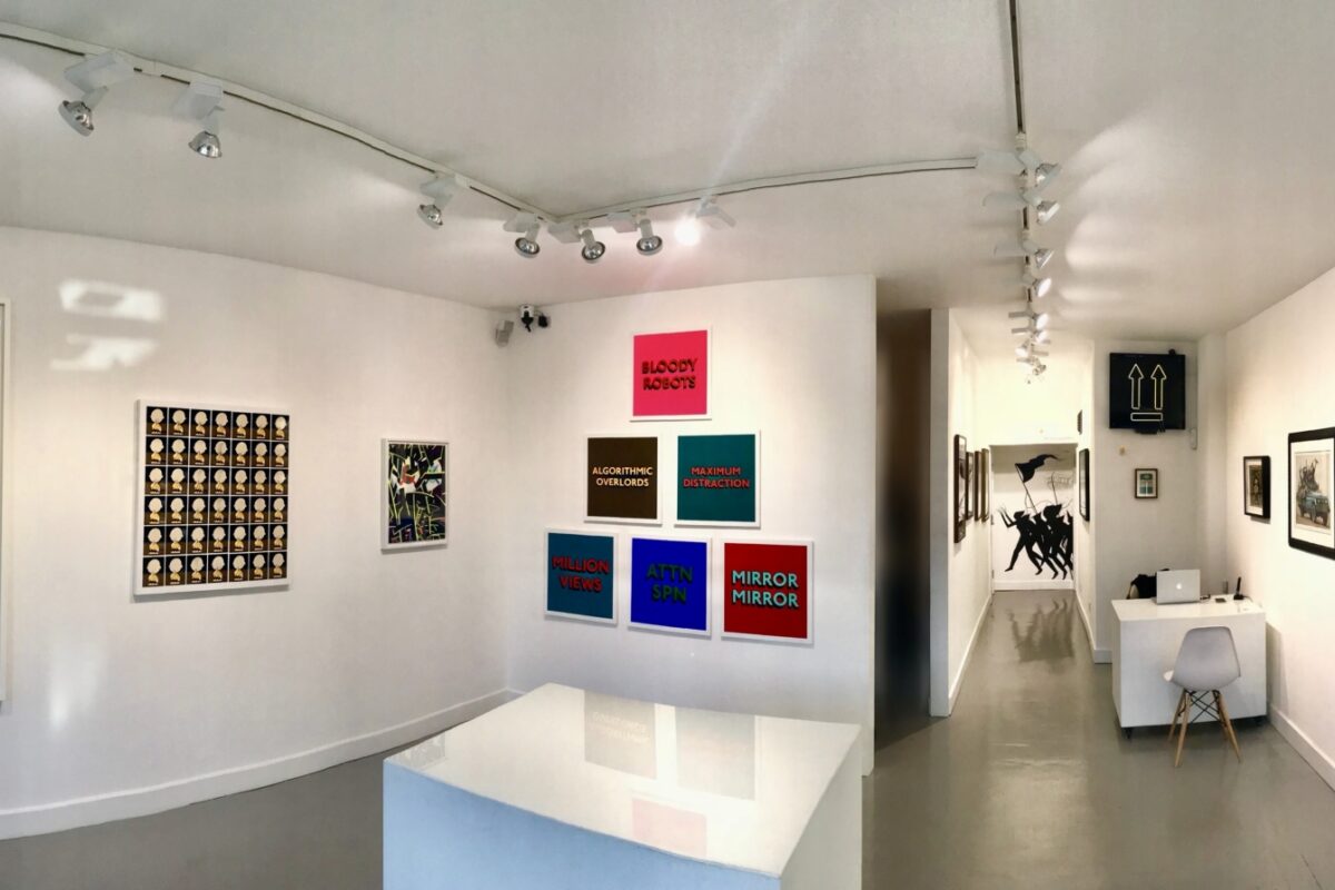 Hang-Up Collections | 01/2018