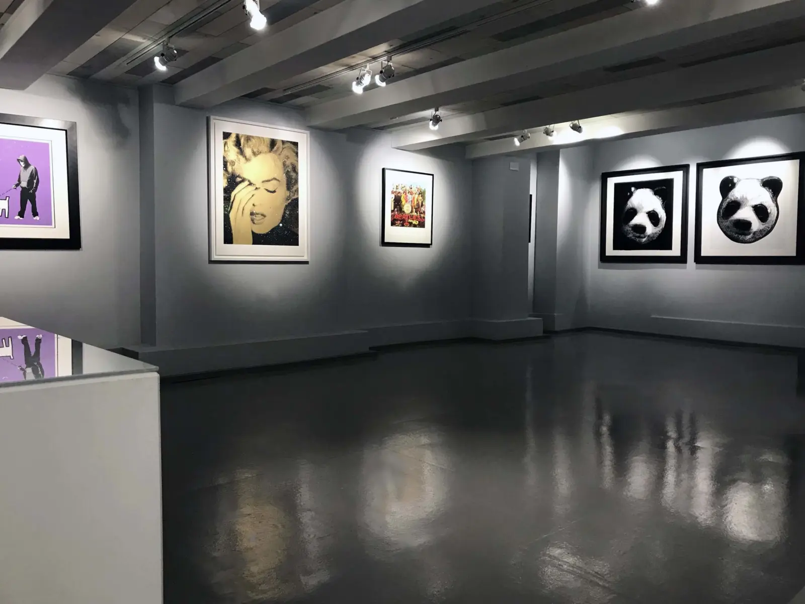 Hang-Up Collections | 01/2019