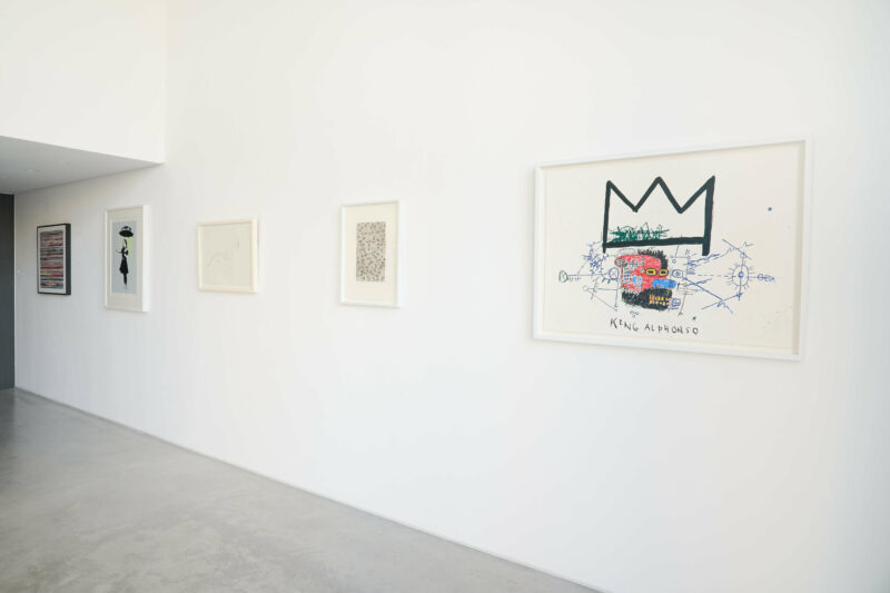 Hang up curates xi4