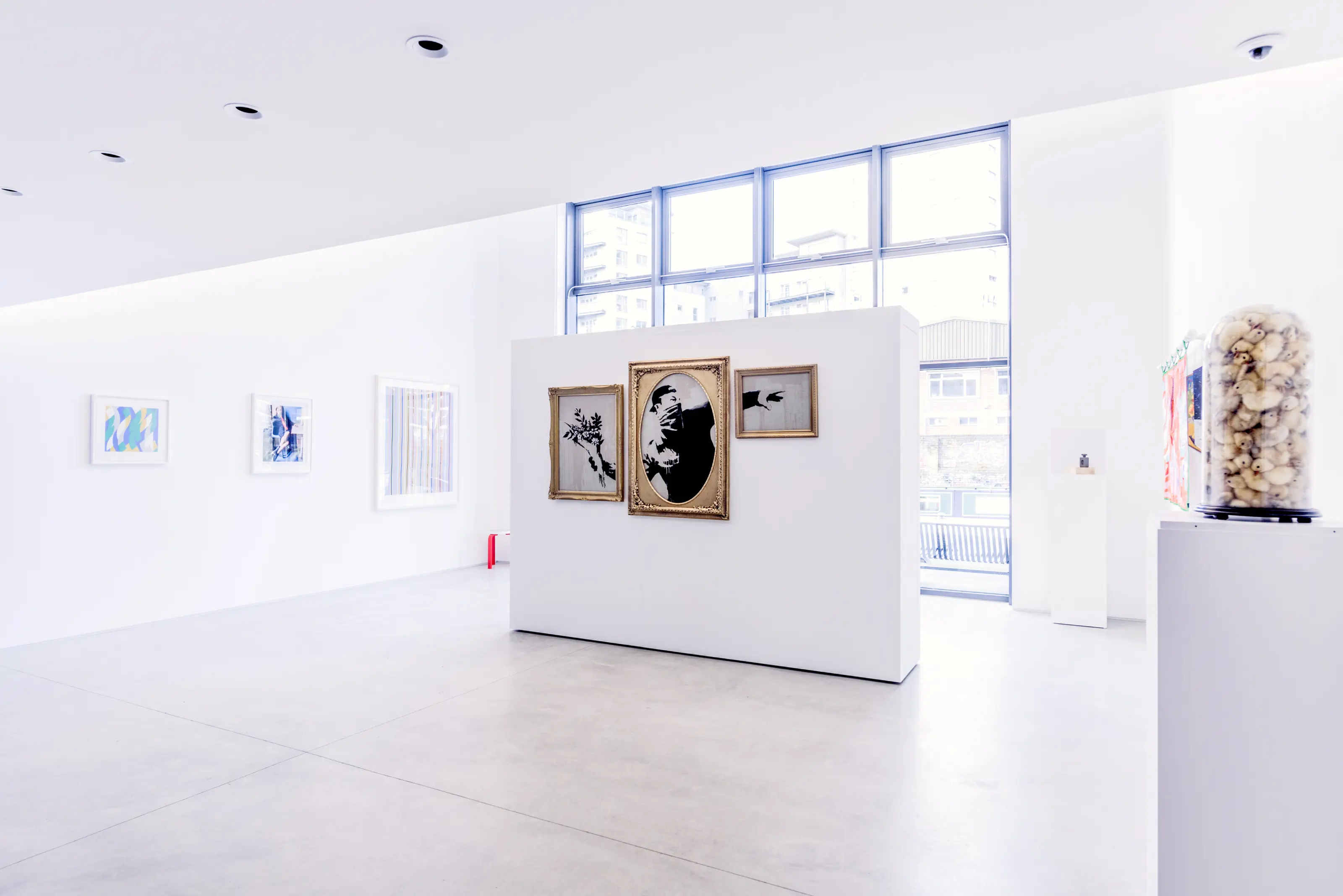 Thrower on display. Hang-Up Gallery, London.