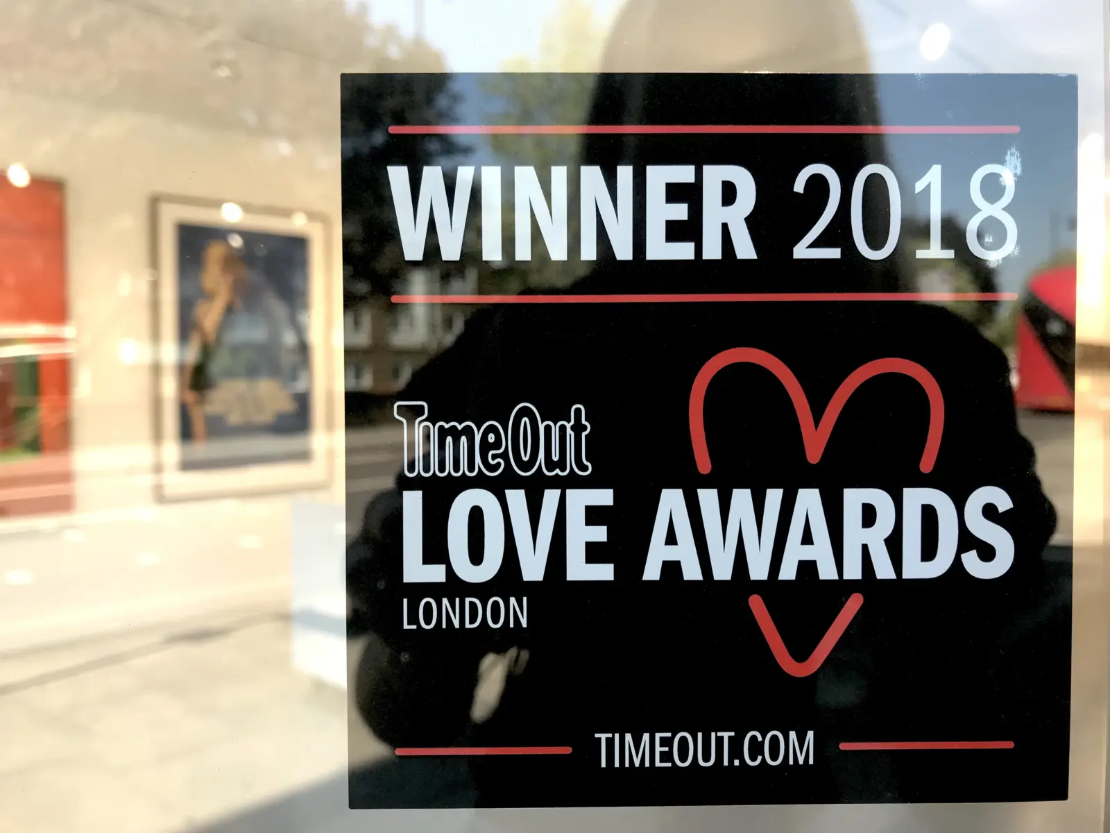 Hang-Up Gallery Wins TimeOut Love London Award 2018 for 'Favourite Local Culture Spot'
