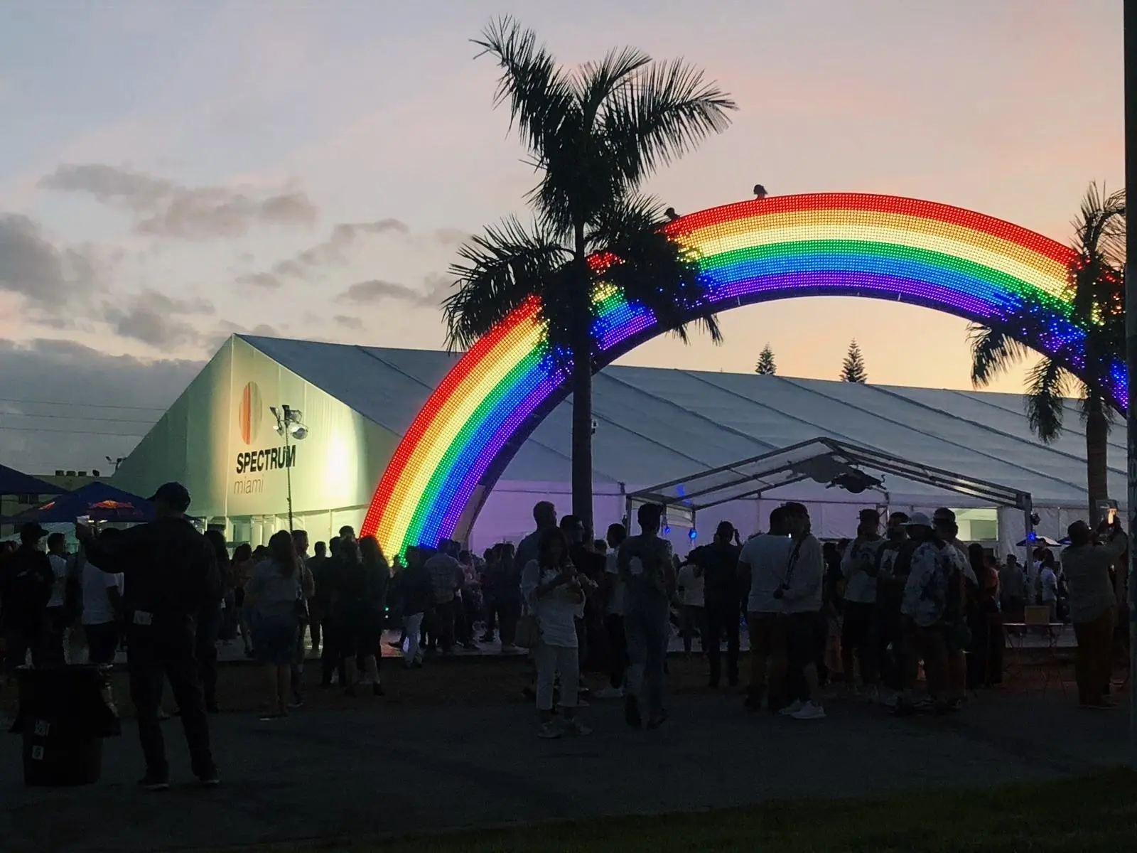 Hang-Up Takes on Miami Art Week | 2018
