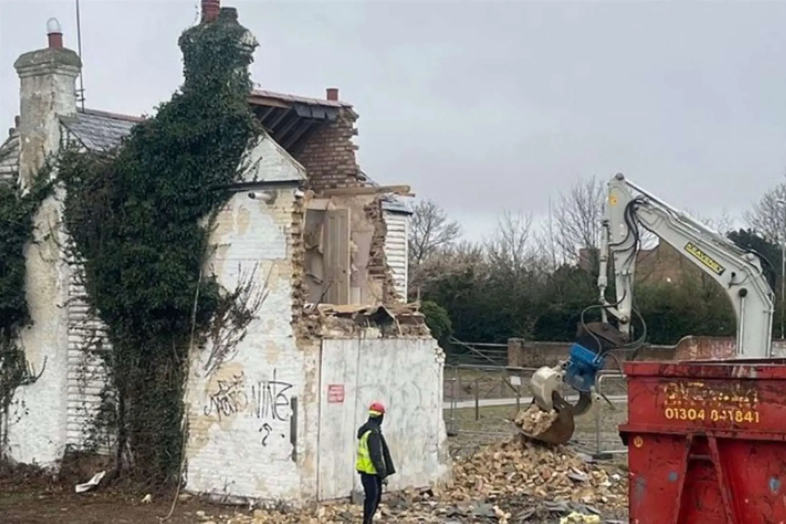 The artwork was painted on the side of a derelict farmhouse in Herne Bay, Kent.