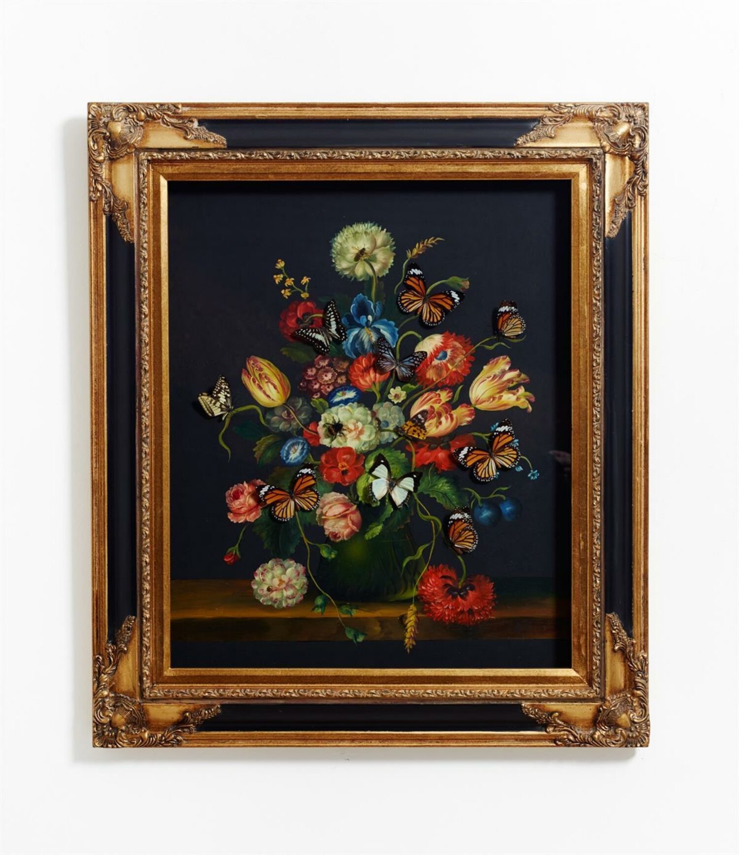 A contemporary frame may not always be the answer... Some classic, ornate framing inspiration from Nancy Fouts