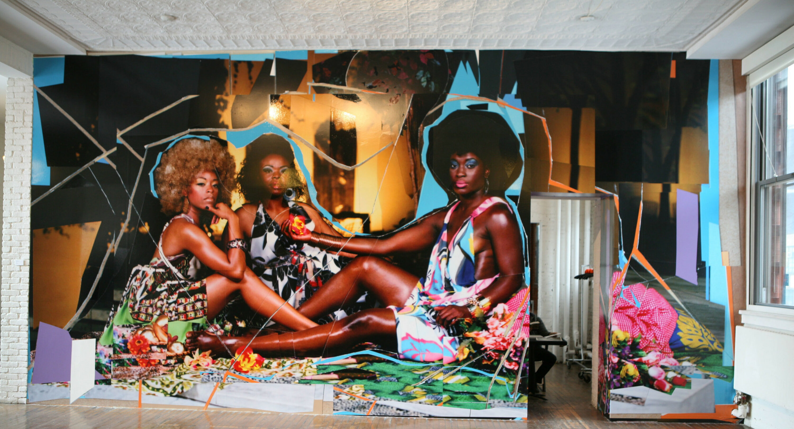 Mickalene Thomas, Le Déjeuner Sur L'herbe: Les Trois Femmes Noires (2010).