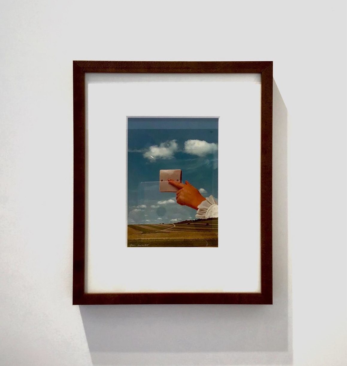 A window mount adds the right amount of depth and drama to Joe Webb's 'Goodnight'