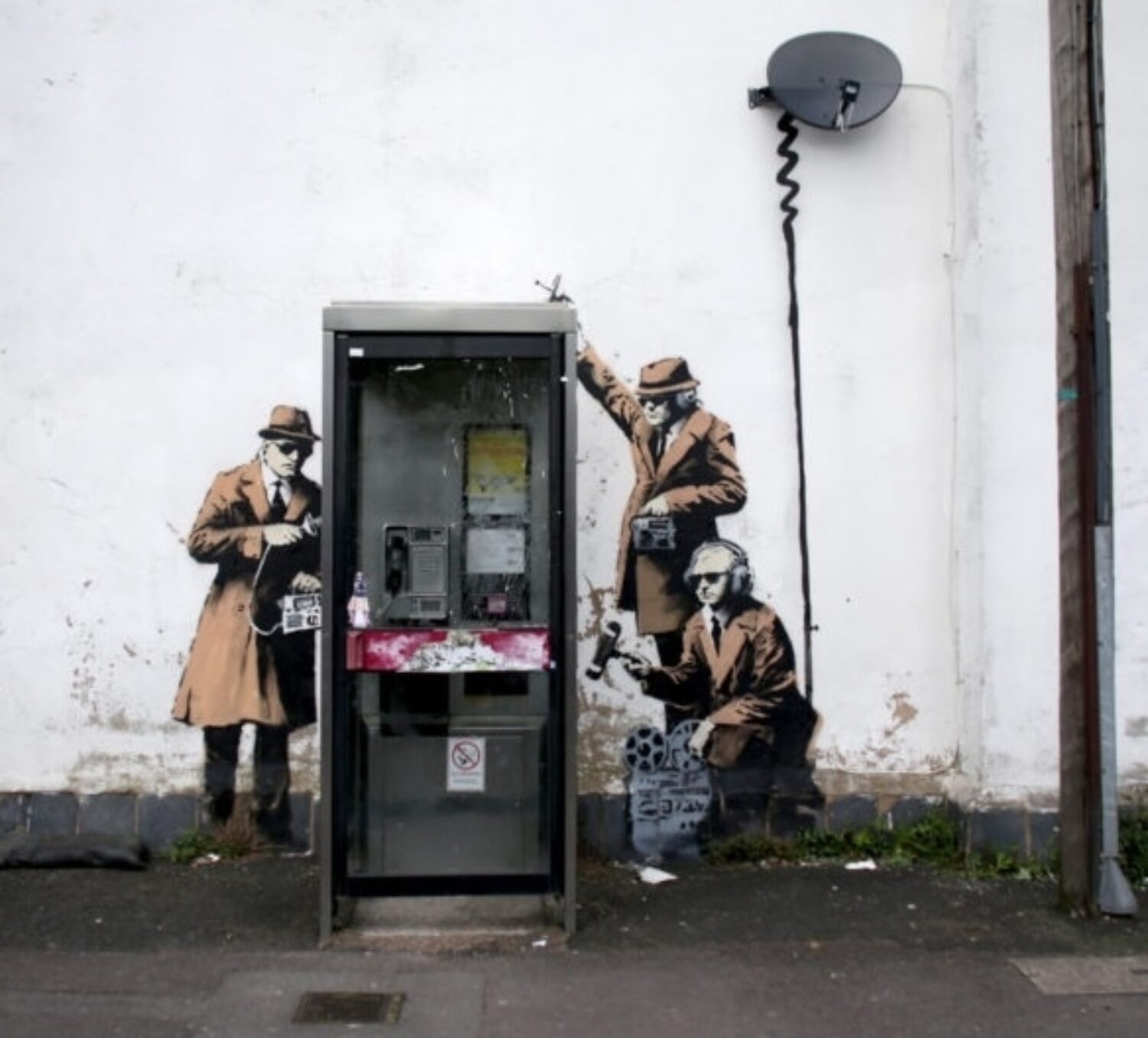 Banksy, Spy Booth