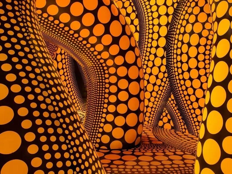 Kusama on Tour